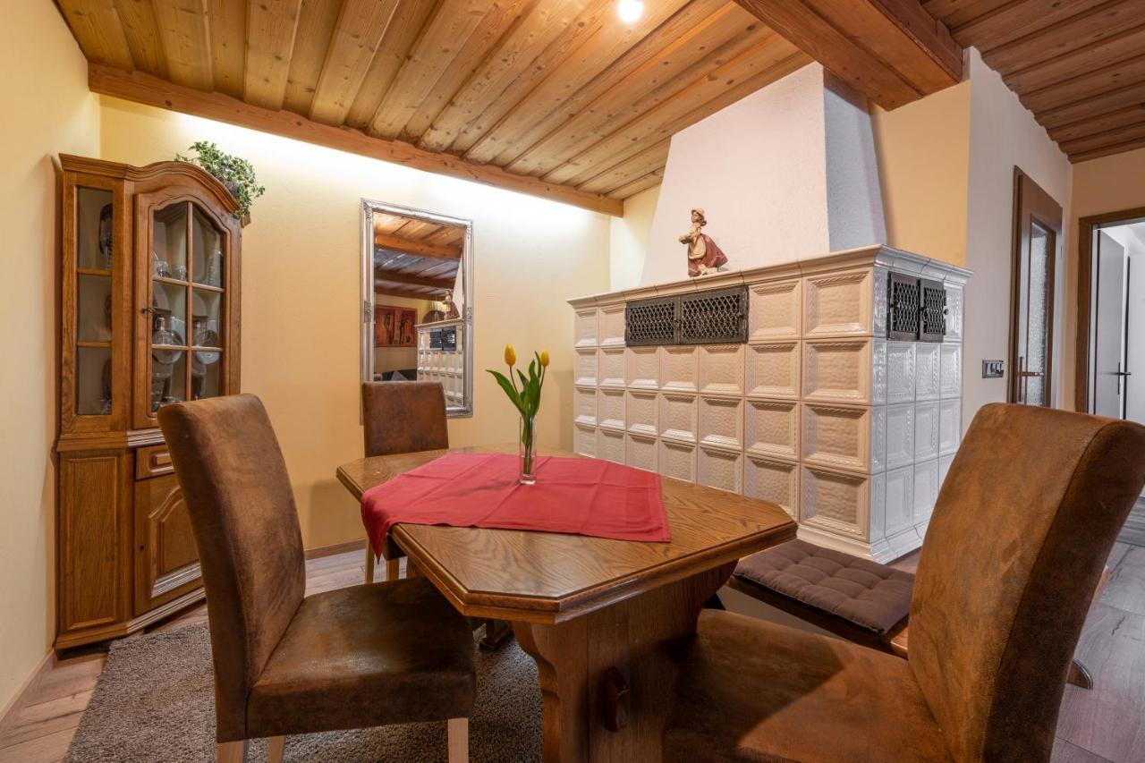 Zweck's Ferienwohnung Apartment Goessweinstein